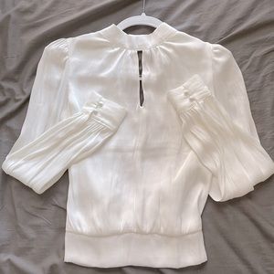 NWT Tahari White satin-feel shoulder-padded dress shirt